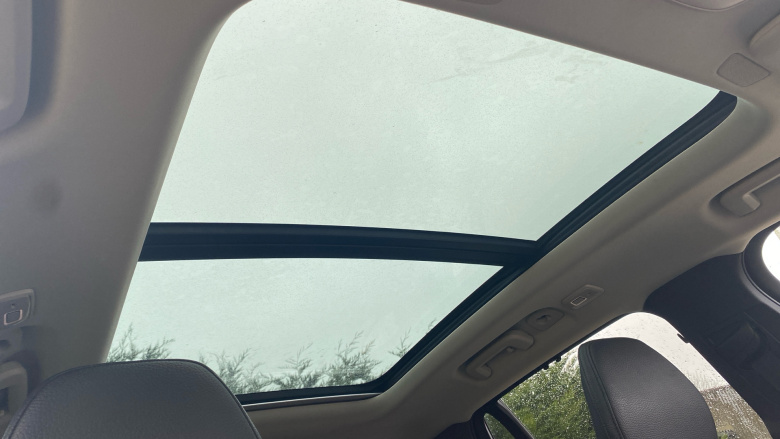 Volvo XC90 2.0 T8 [455] RC PHEV Plus Dark 5dr AWD Geartronic Estate